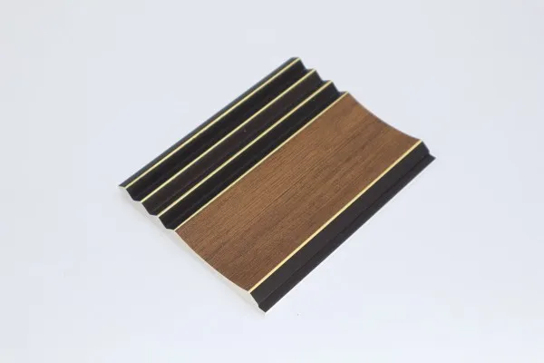 Bảng tường PS được chế tạo từ vật liệu PS mới 100%.